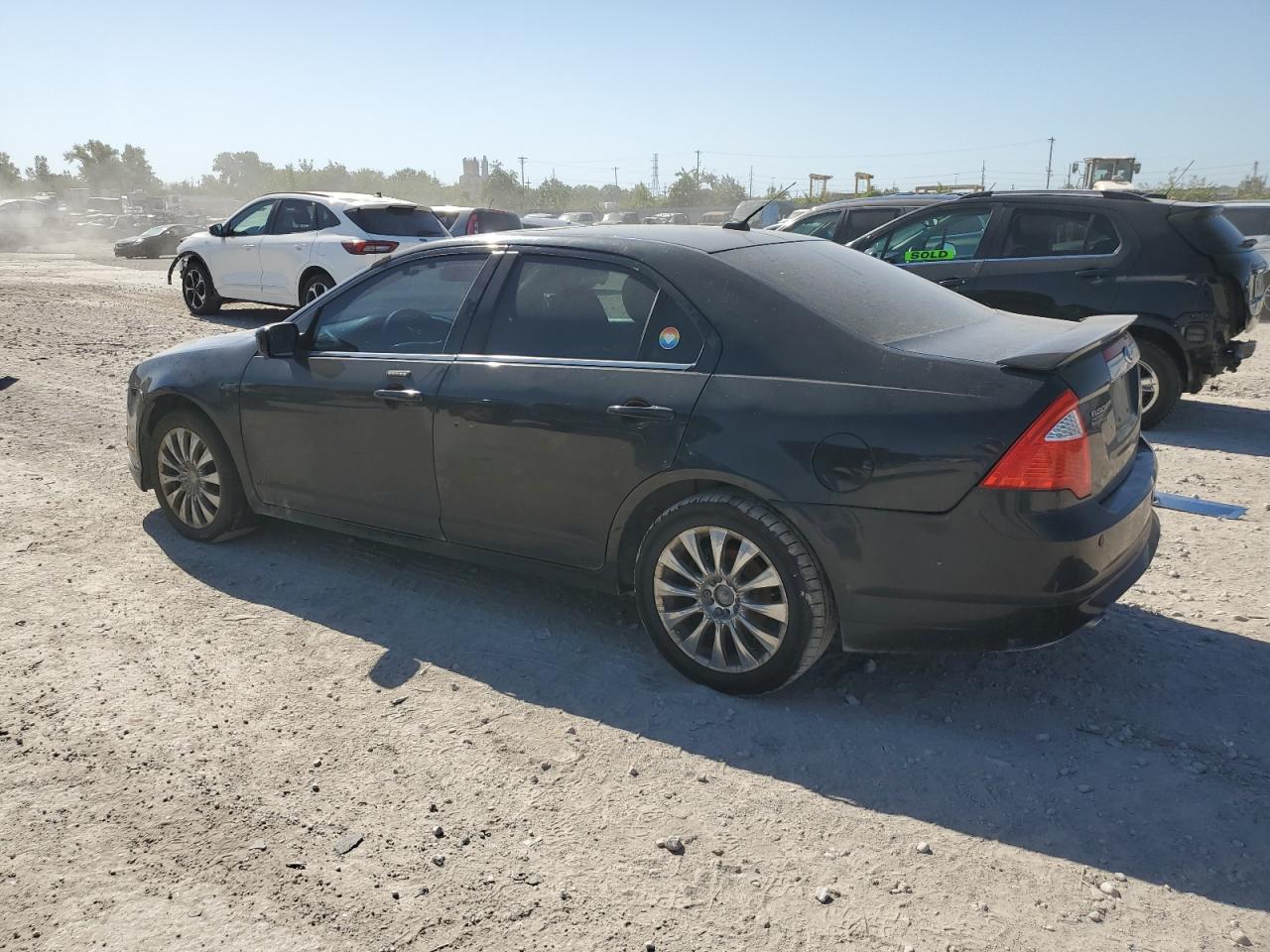 2012 Ford Fusion - Image 2