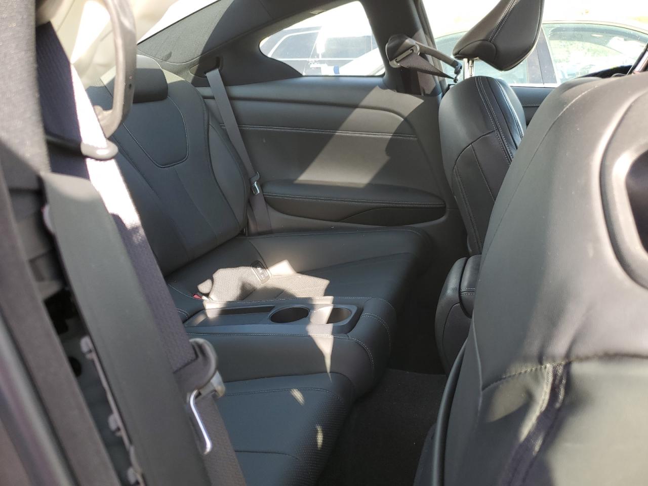 2020 Infiniti Q60 - Image 10