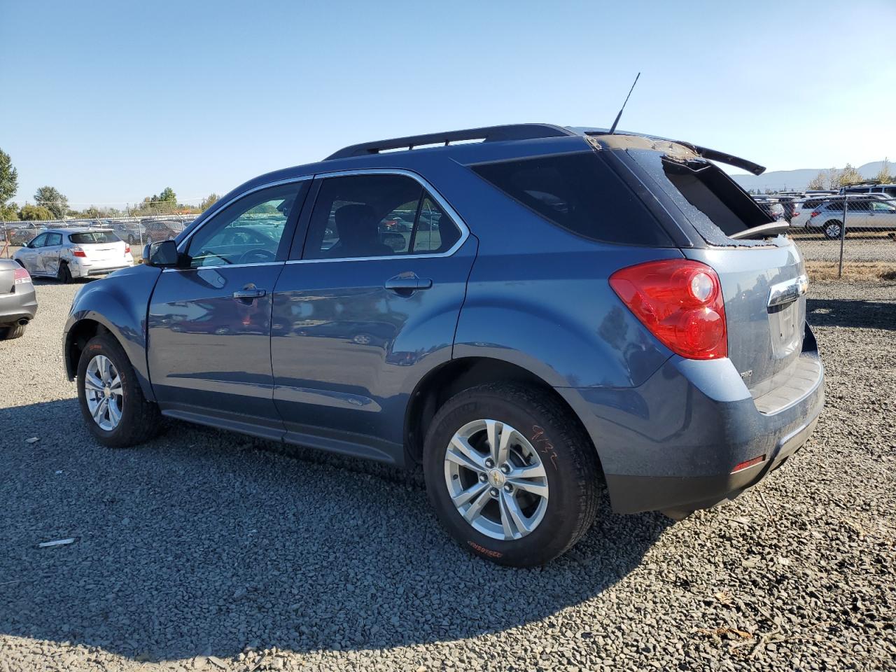 2012 Chevrolet Equinox - Image 2