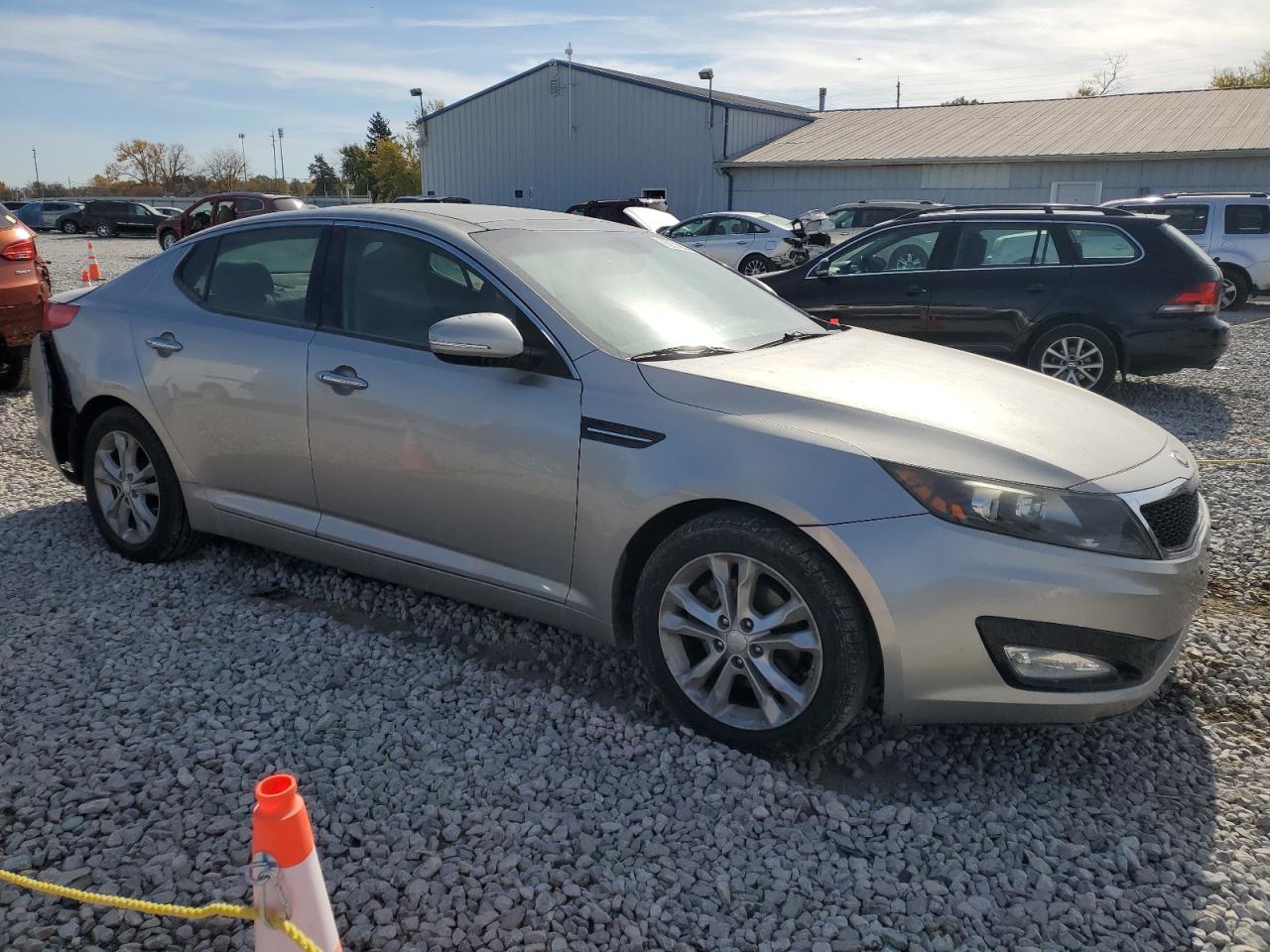 VIN 5XXGN4A75DG120612 2013 KIA OPTIMA no.4