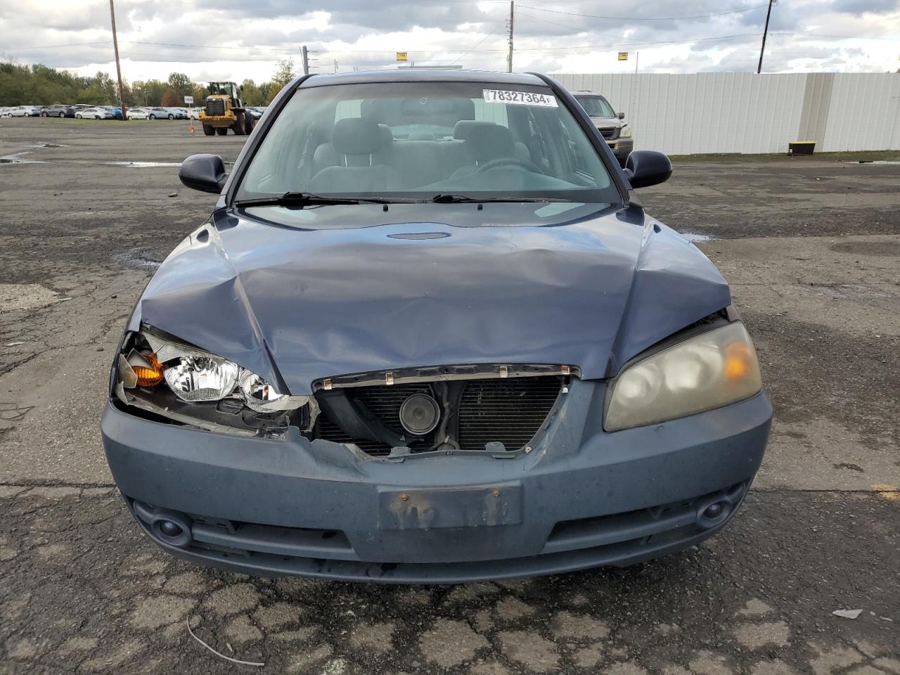 2005 Hyundai Elantra - Image 5