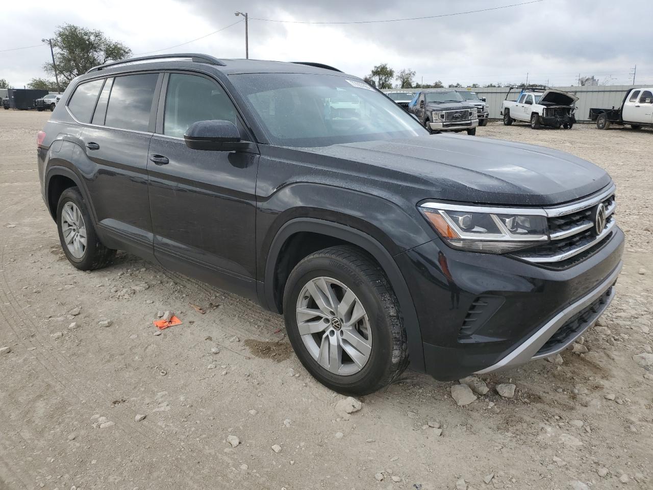 2021 Volkswagen Atlas - Image 4