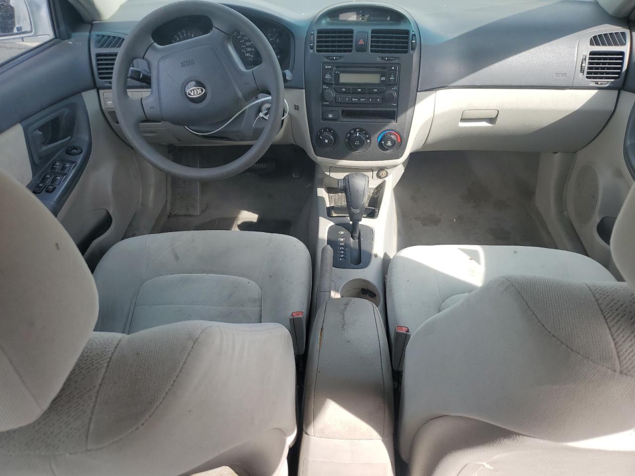 2006 Kia Spectra - Image 8