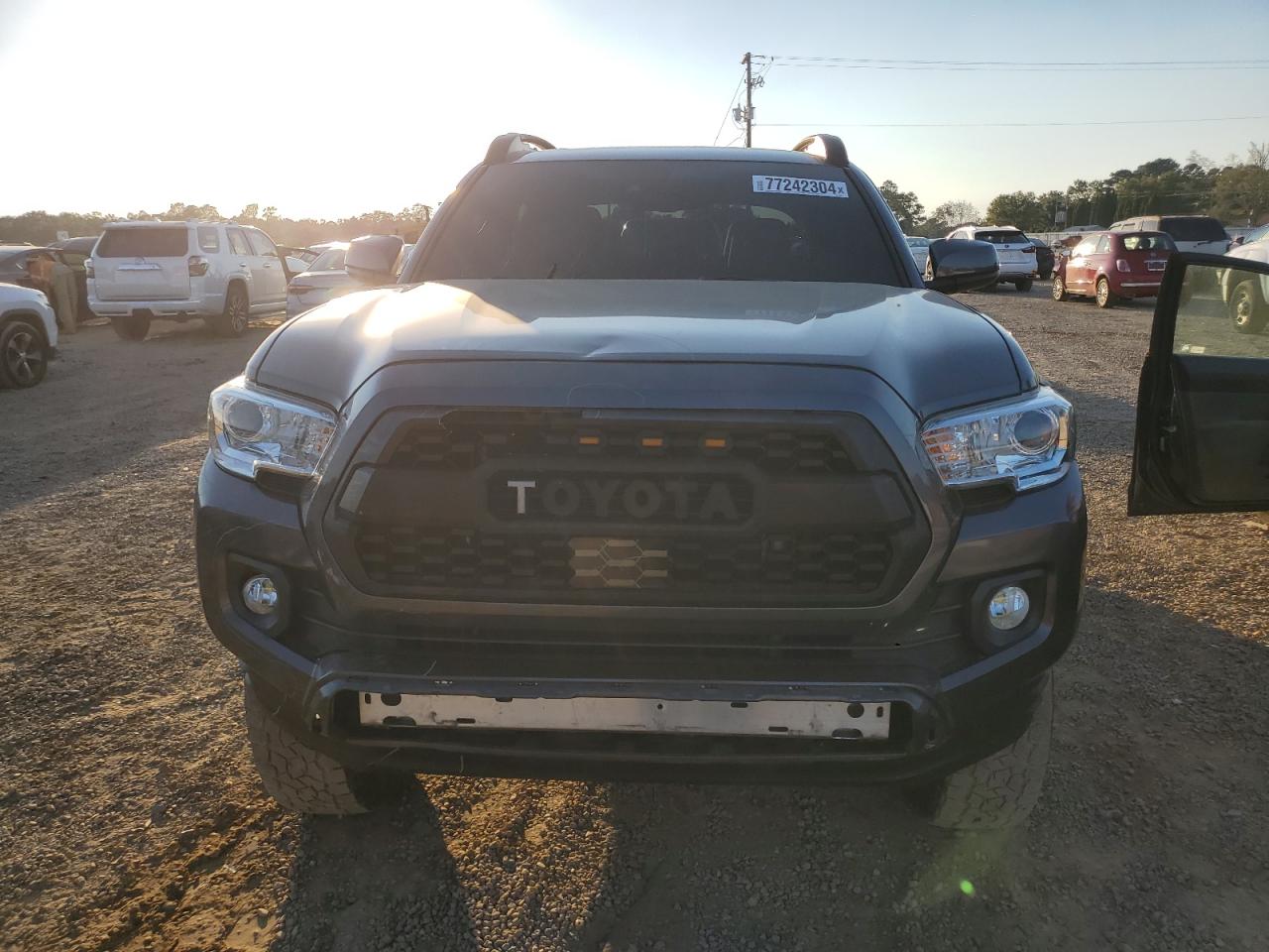 2021 Toyota Tacoma - Image 5