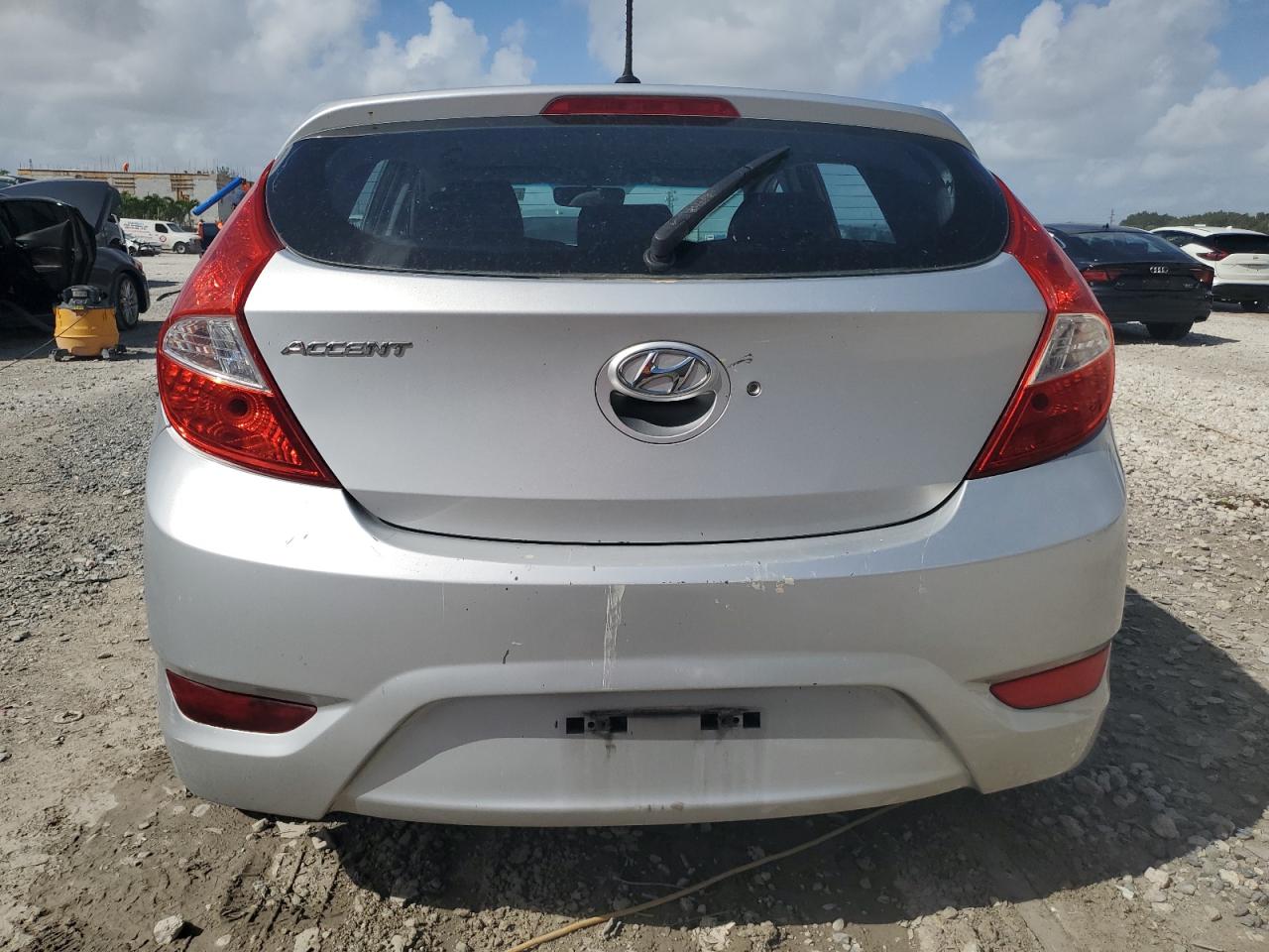 2014 Hyundai Accent Gls VIN: KMHCT5AE3EU172921 Lot: 78064564