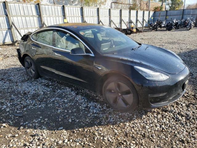  TESLA MODEL 3 2018 Чорний