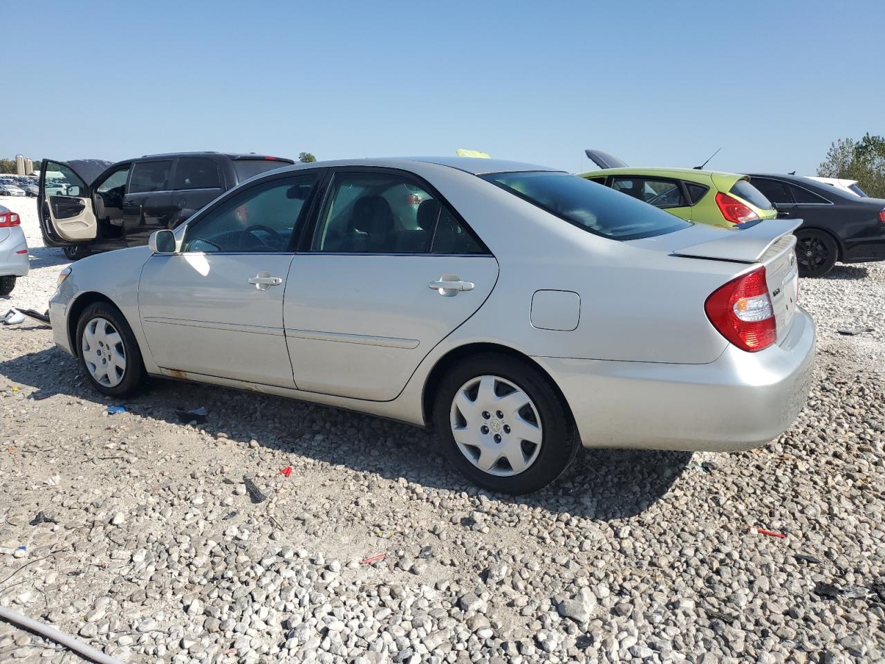 2003 Toyota Camry - Image 2