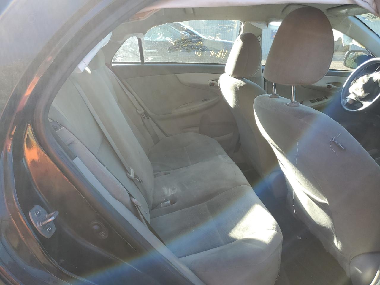 2012 Toyota Corolla - Image 10