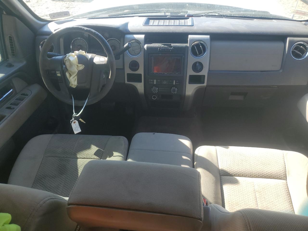 2010 Ford F-150 - Image 8