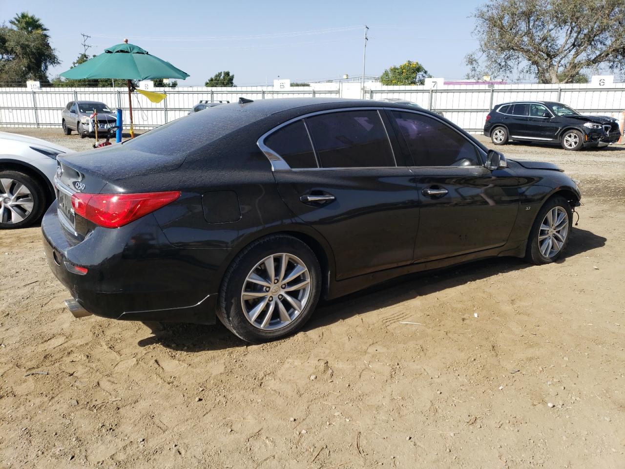 2015 Infiniti Q50 - Image 3