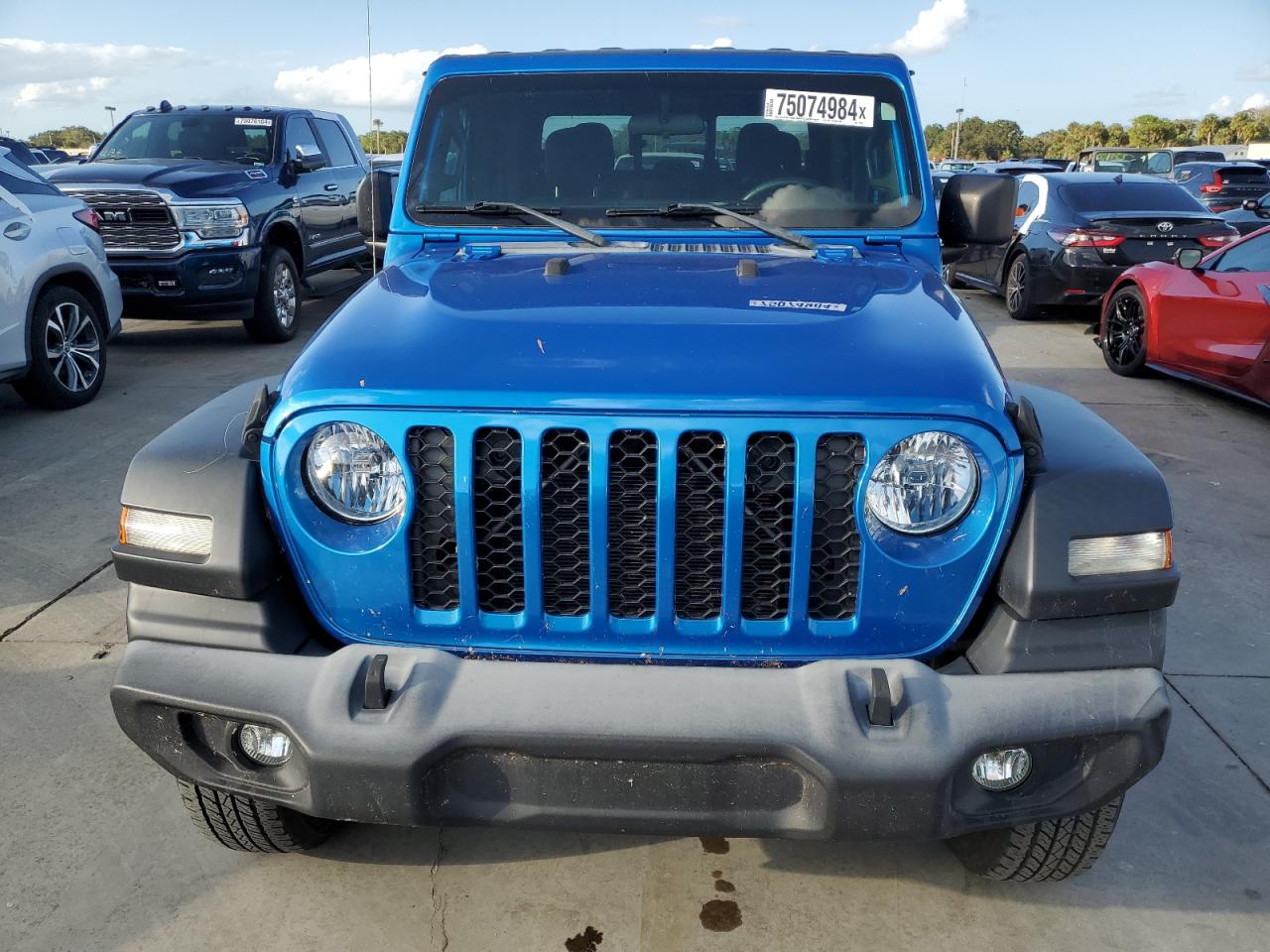 2020 Jeep Gladiator - Image 5