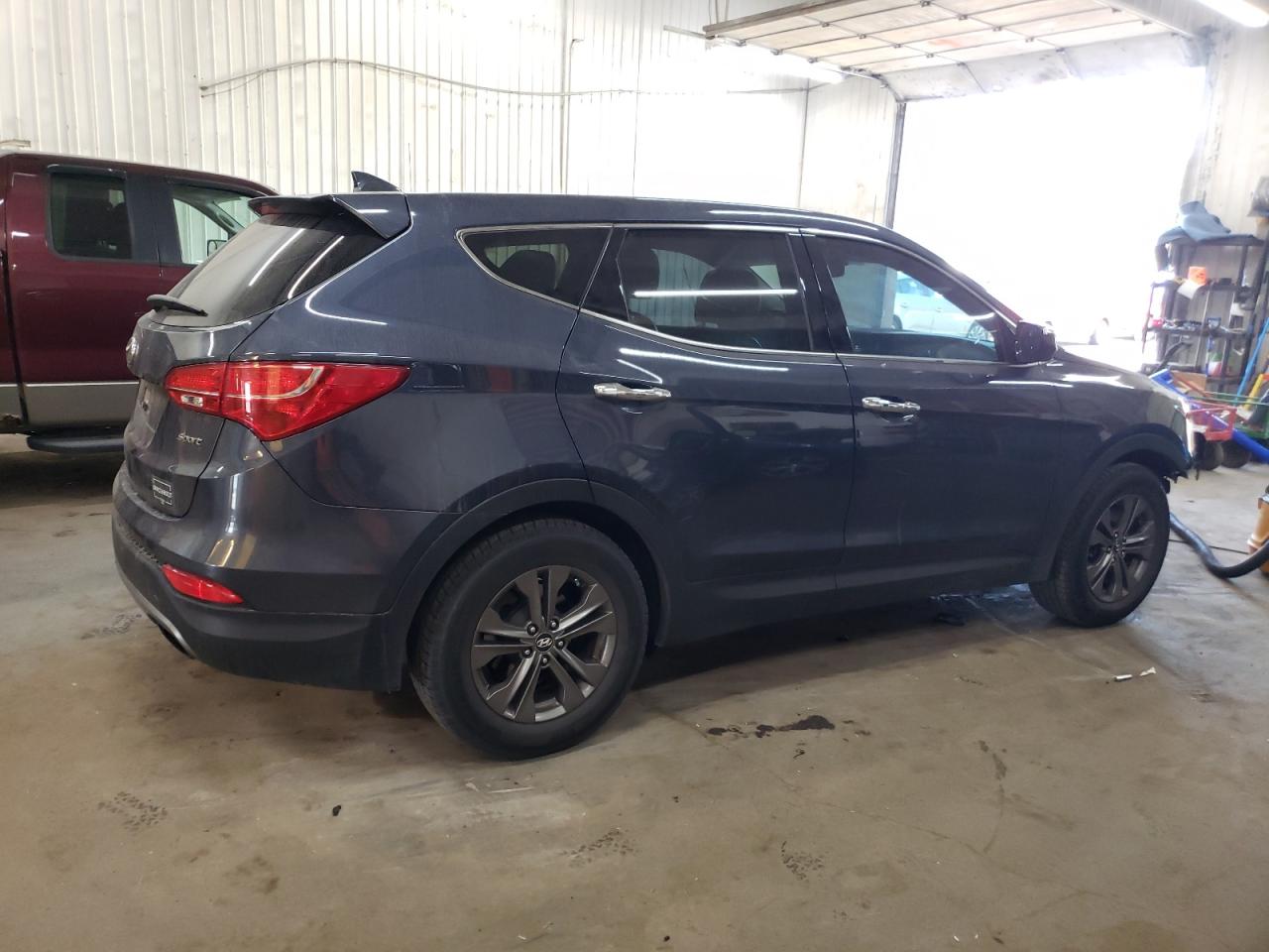 2013 Hyundai Santa Fe - Image 3