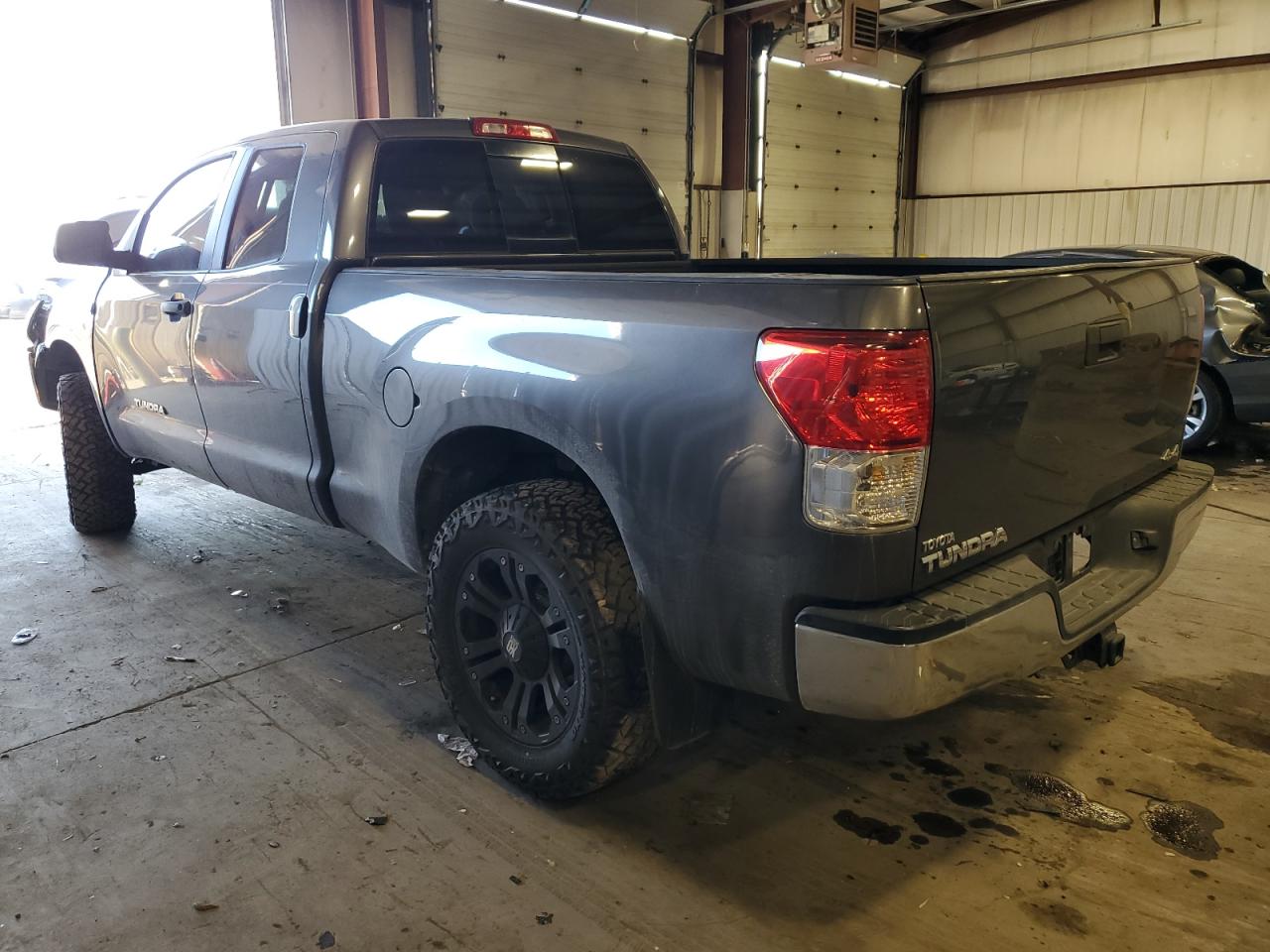2011 Toyota Tundra - Image 2