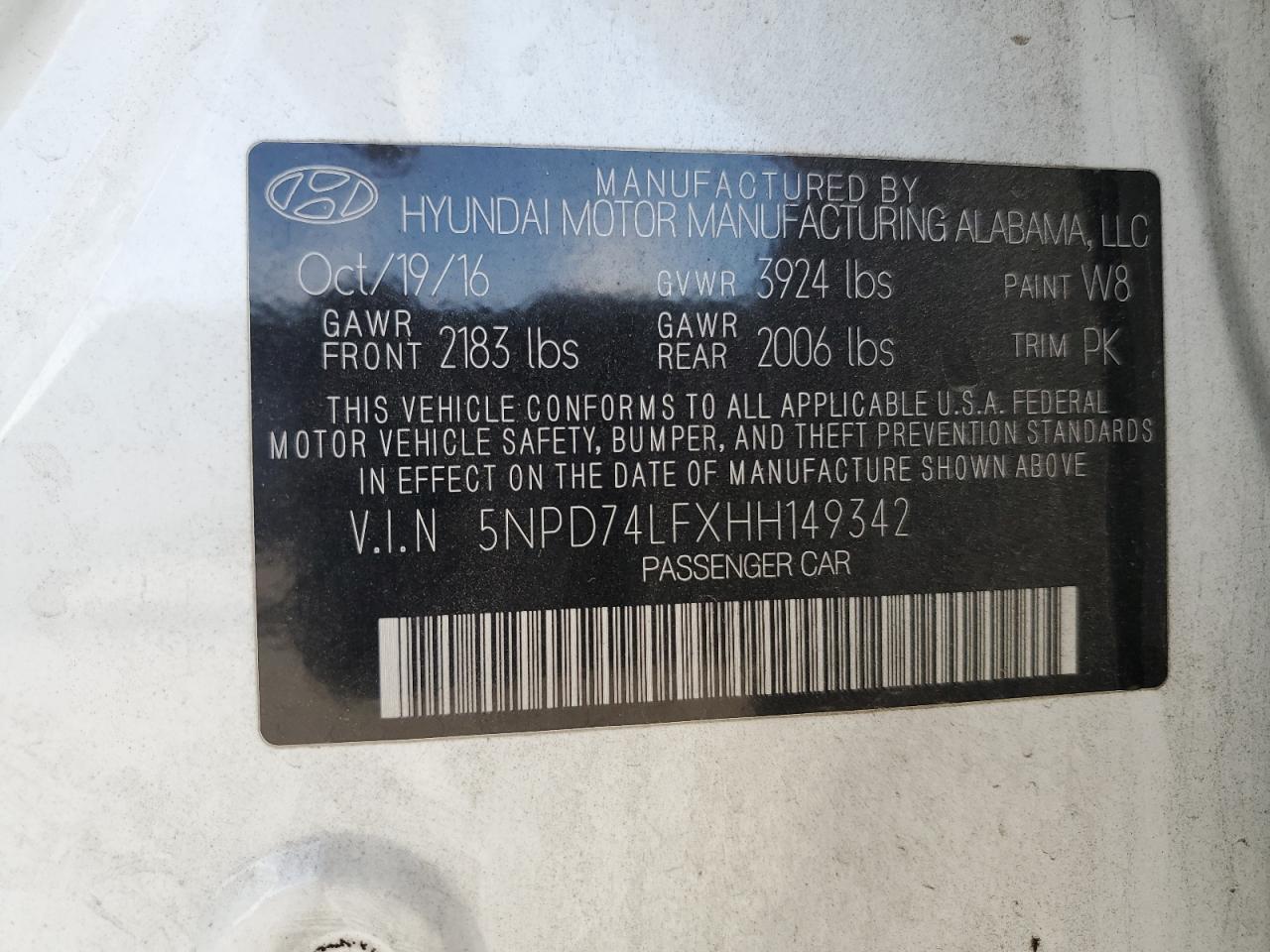 2017 Hyundai Elantra - Image 13