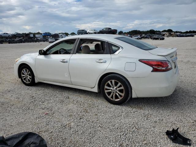  NISSAN ALTIMA 2015 Белый
