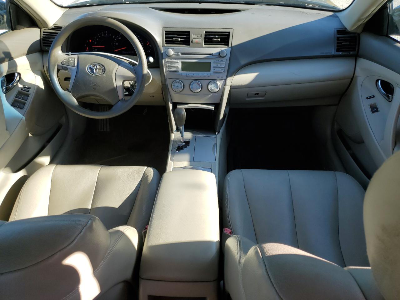 2011 Toyota Camry - Image 8
