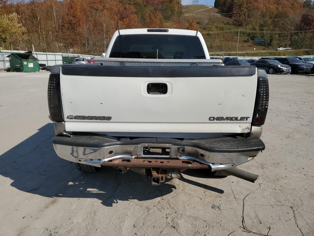 2005 Chevrolet Silverado K2500 Heavy Duty VIN: 1GCHK23255F858364 Lot: 77551094