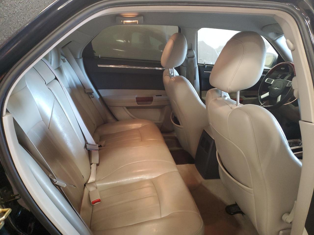 2007 Chrysler 300C VIN: 2C3KA63H57H611761 Lot: 74136254