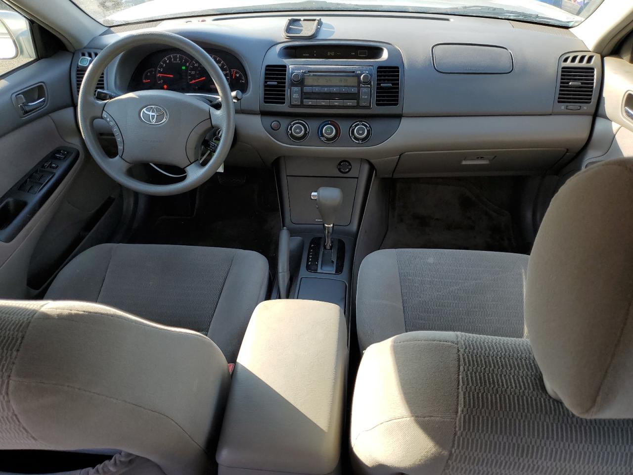 2005 Toyota Camry Le VIN: 4T1BE32K95U988921 Lot: 74279744