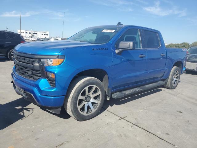 2022 Chevrolet Silverado K1500 Custom  