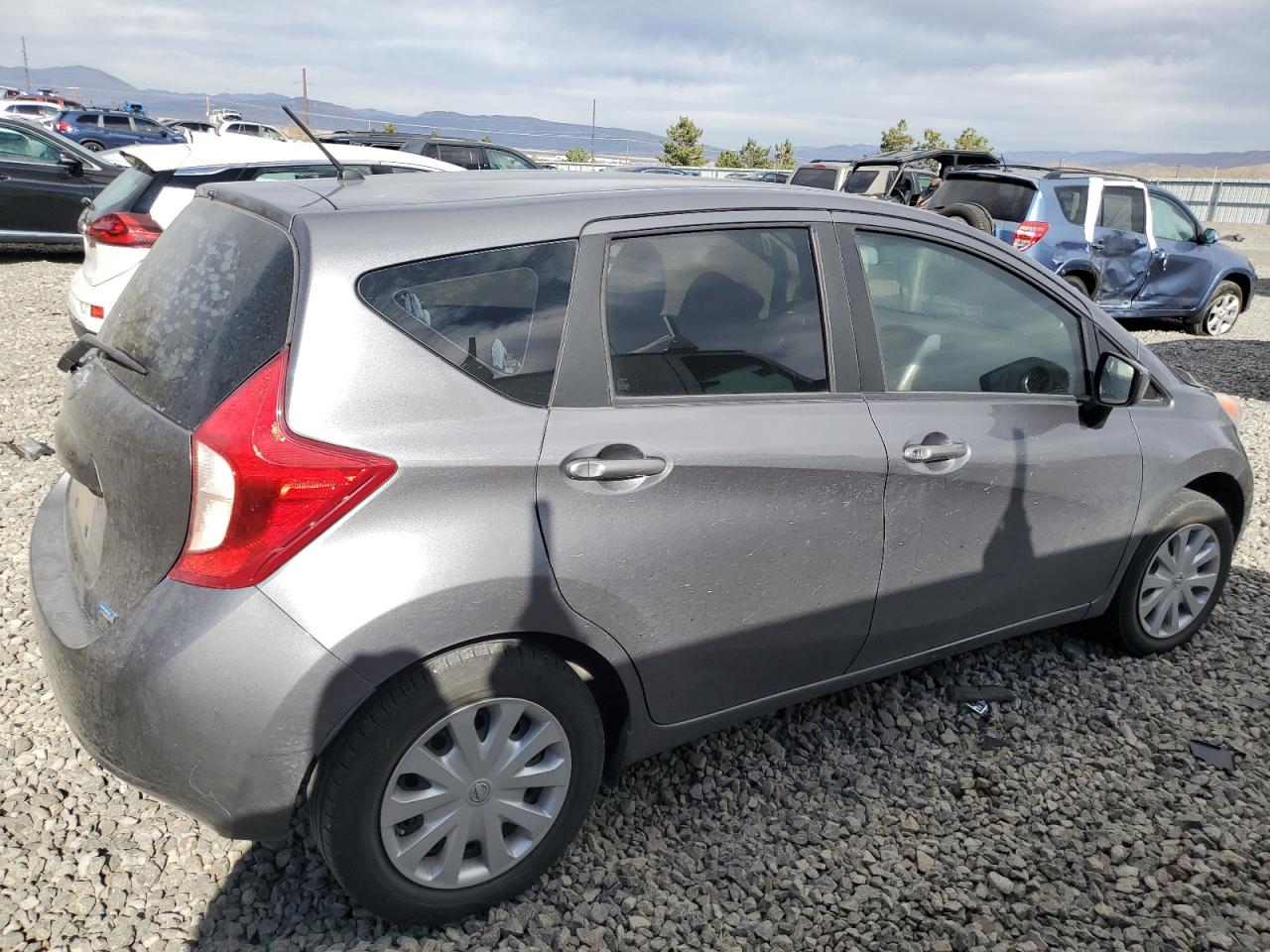 2016 Nissan Versa - Image 3