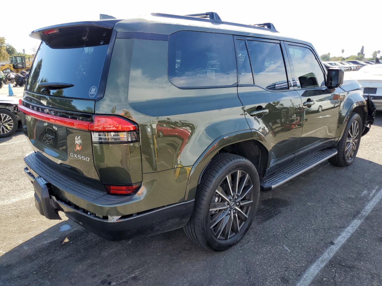 2024 Lexus GX - Image 3