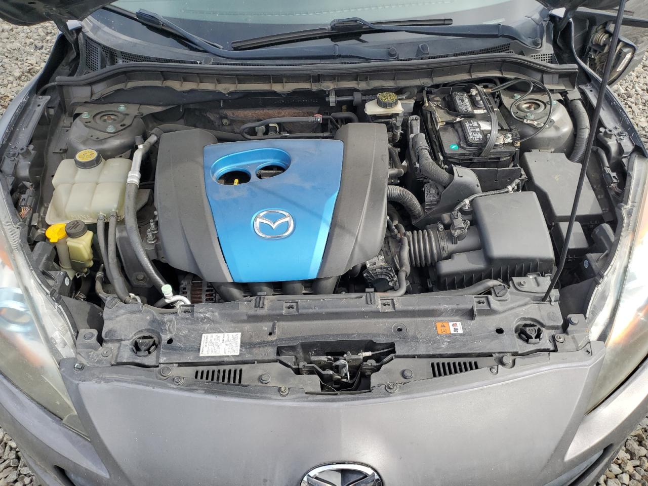 2012 Mazda 3 - Image 11