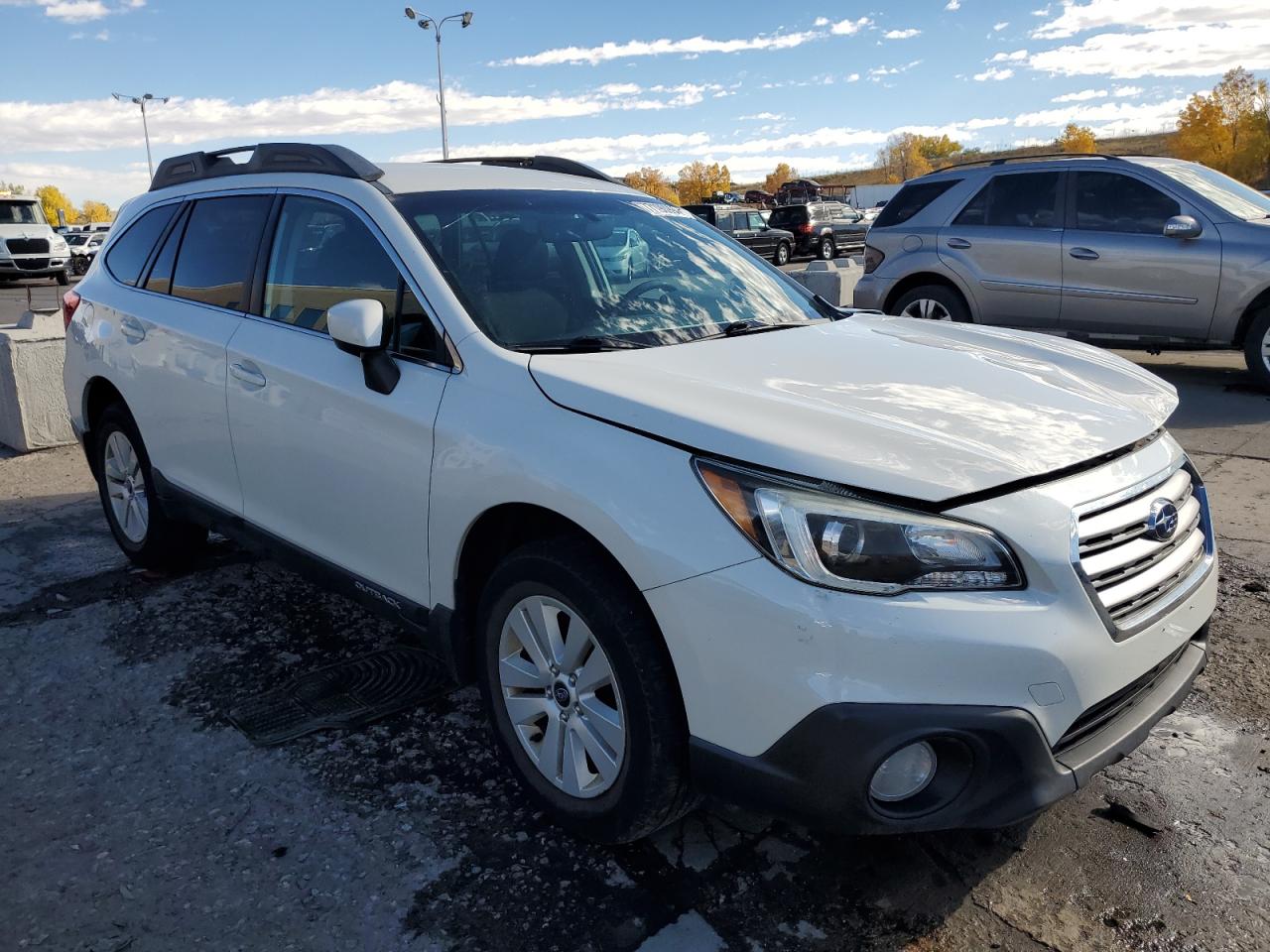 2017 Subaru Outback - Image 4