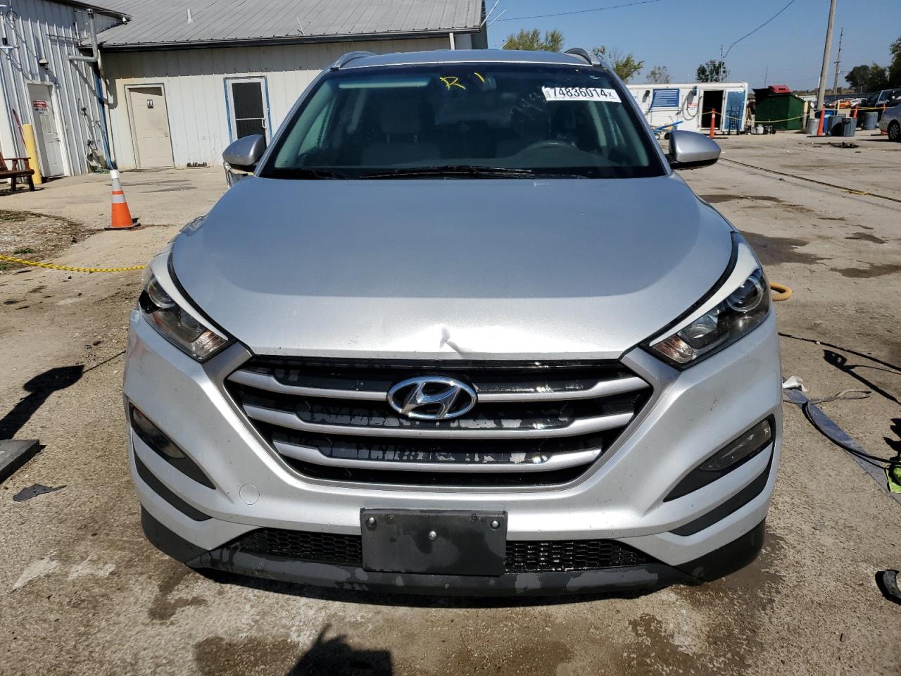 KM8J33A48JU674837 2018 Hyundai Tucson Sel