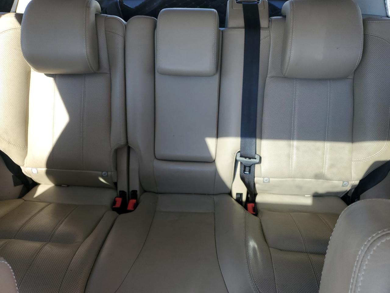 2012 Land Rover Range Rover - Image 10