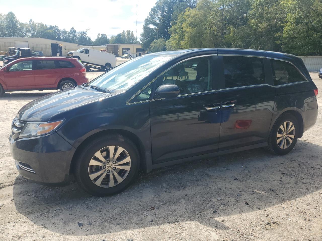 2016 Honda Odyssey - Image 1