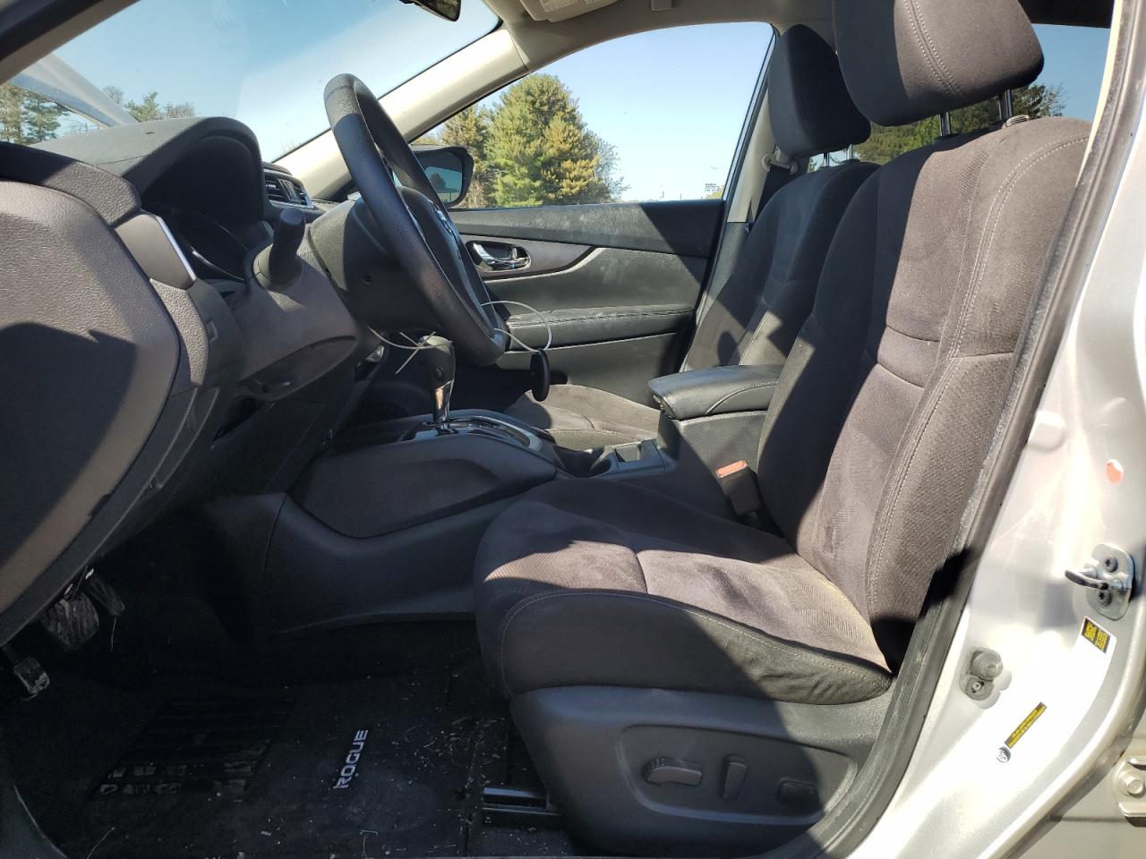 2015 Nissan Rogue - Image 7
