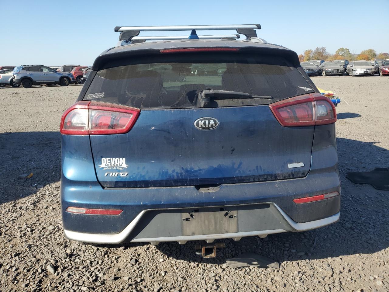 KNDCB3LC9H5065121 2017 Kia Niro Fe