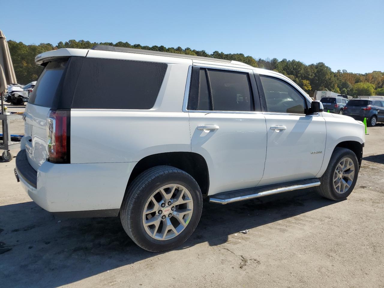 2015 GMC Yukon Sle VIN: 1GKS1AKC1FR248219 Lot: 77028054