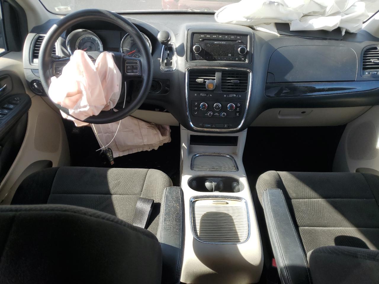 2013 Dodge Caravan - Image 8