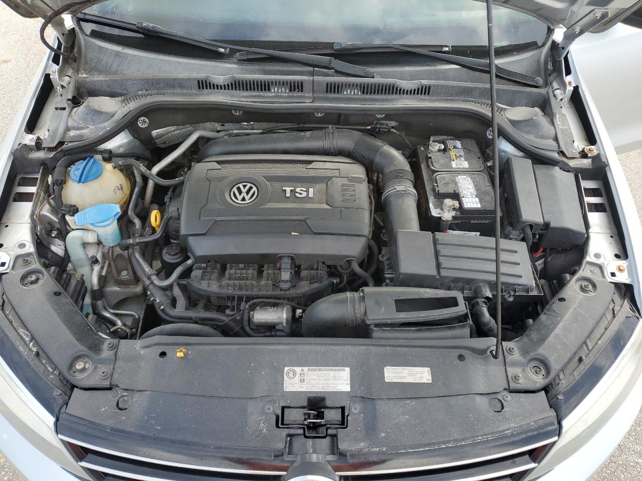 2015 Volkswagen Jetta Se VIN: 3VWD17AJ3FM310659 Lot: 72733524