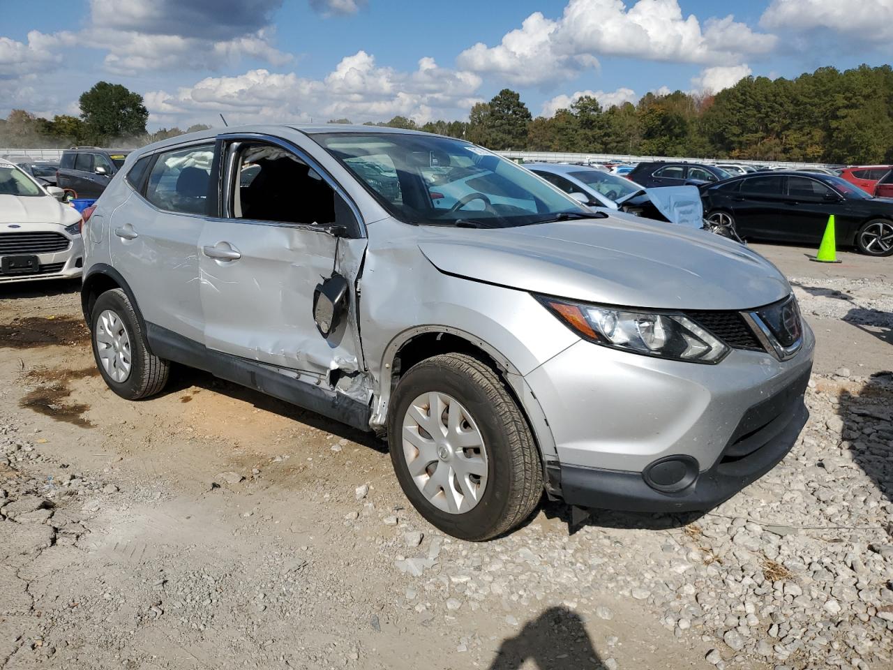 VIN JN1BJ1CP3KW213516 2019 NISSAN ROGUE no.4