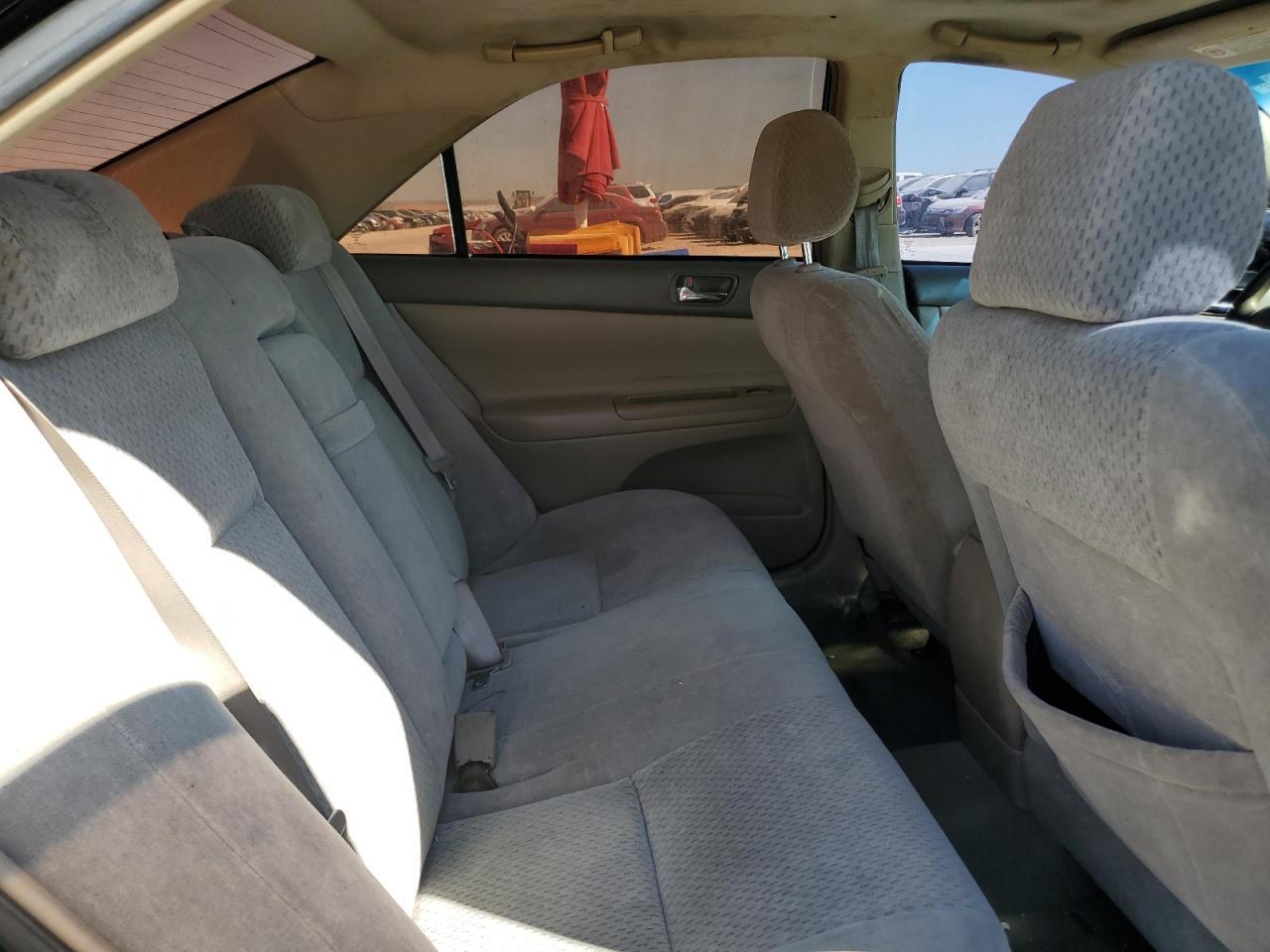 2003 Toyota Camry Le VIN: 4T1BE32K43U152740 Lot: 76564074