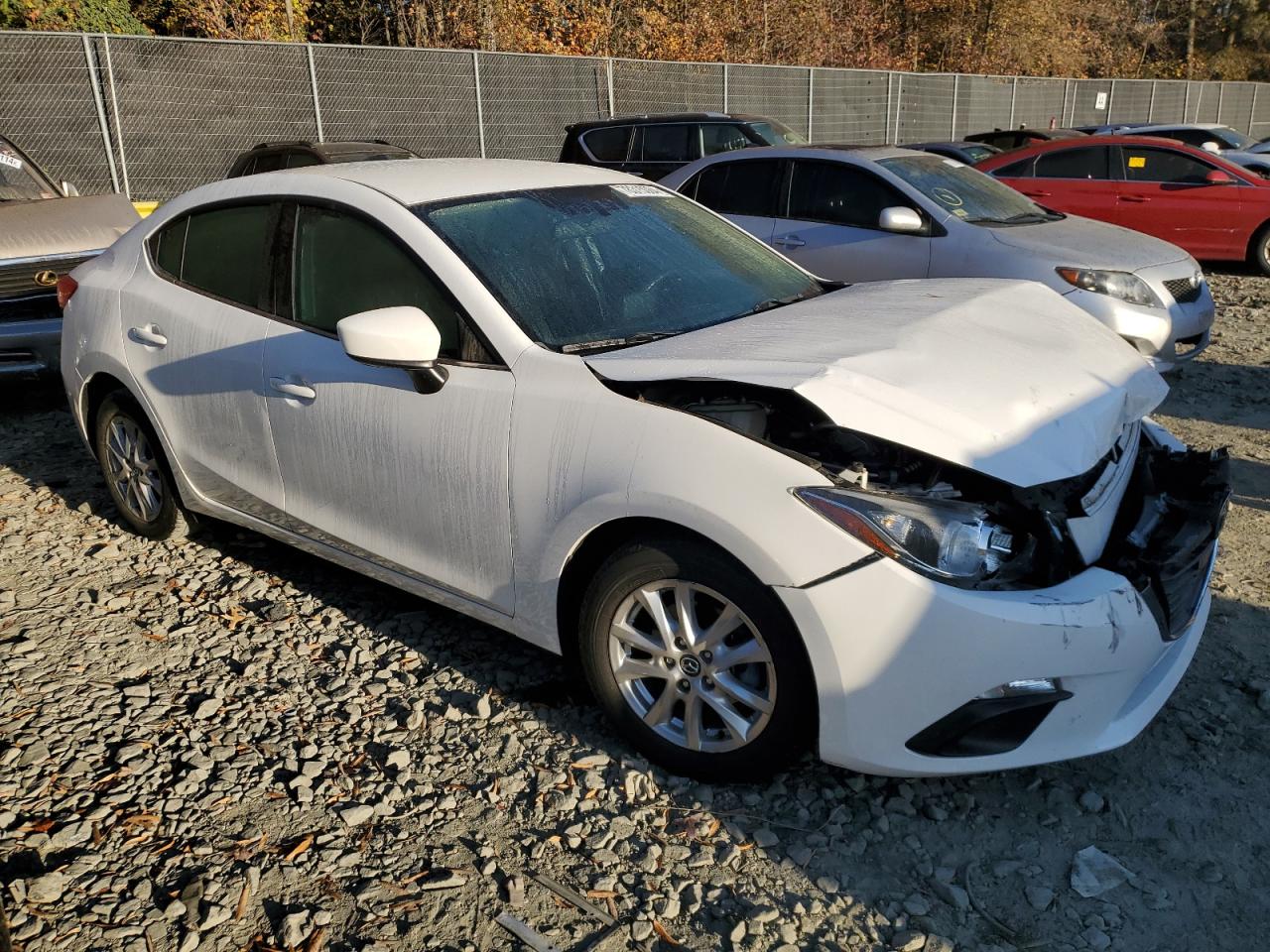 2016 Mazda 3 - Image 4