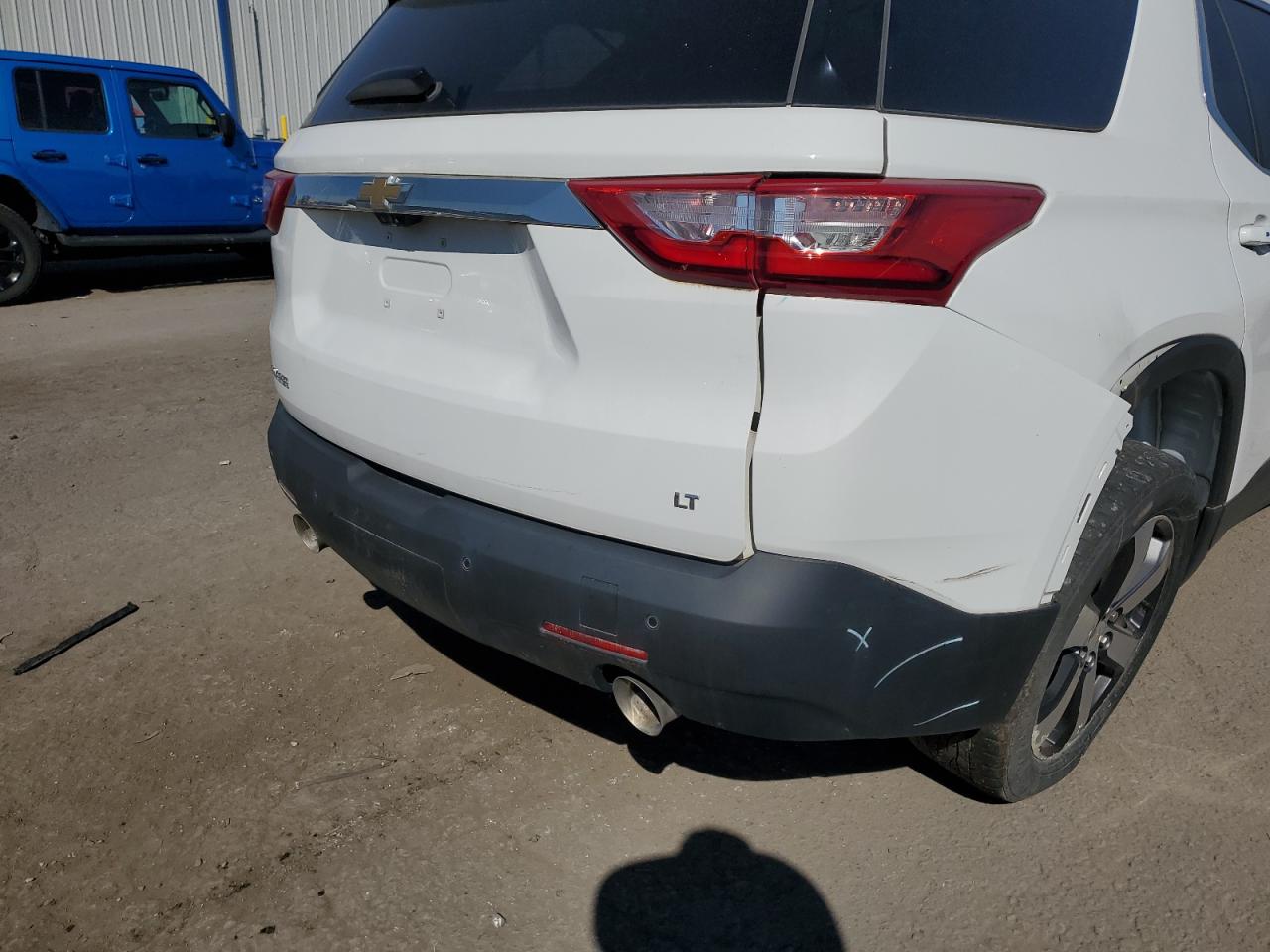 VIN 1GNERHKW4KJ272972 2019 CHEVROLET TRAVERSE no.10