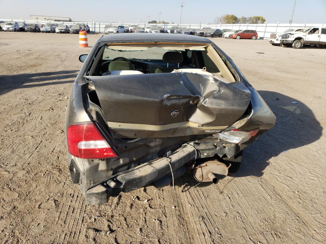 2001 Nissan Altima - Image 6