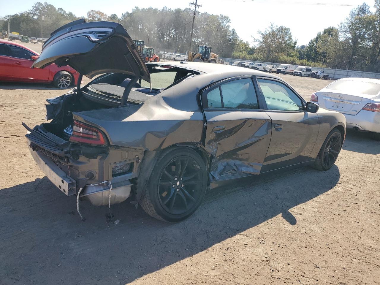 2018 Dodge Charger - Image 3