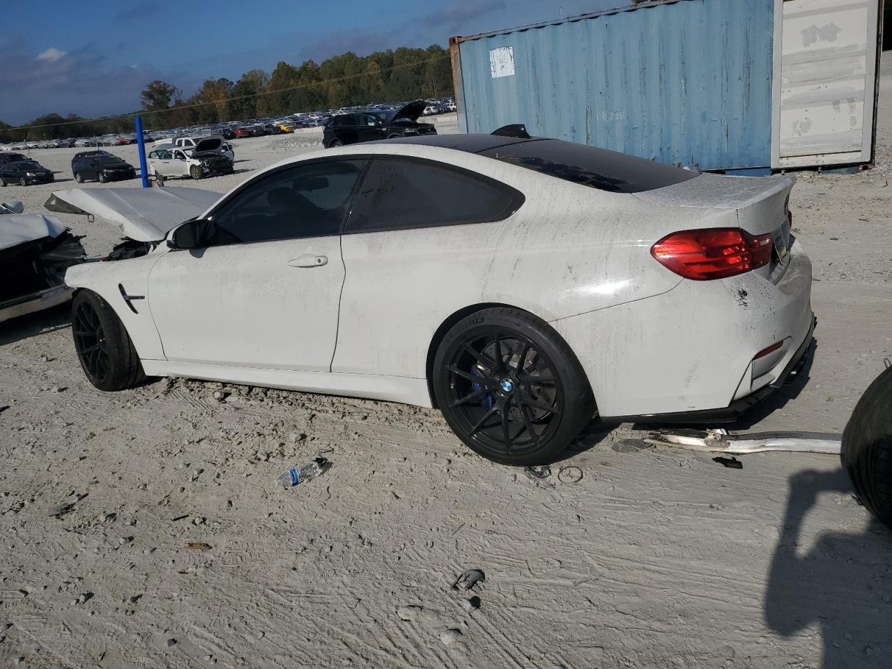 2015 BMW M4 - Image 2