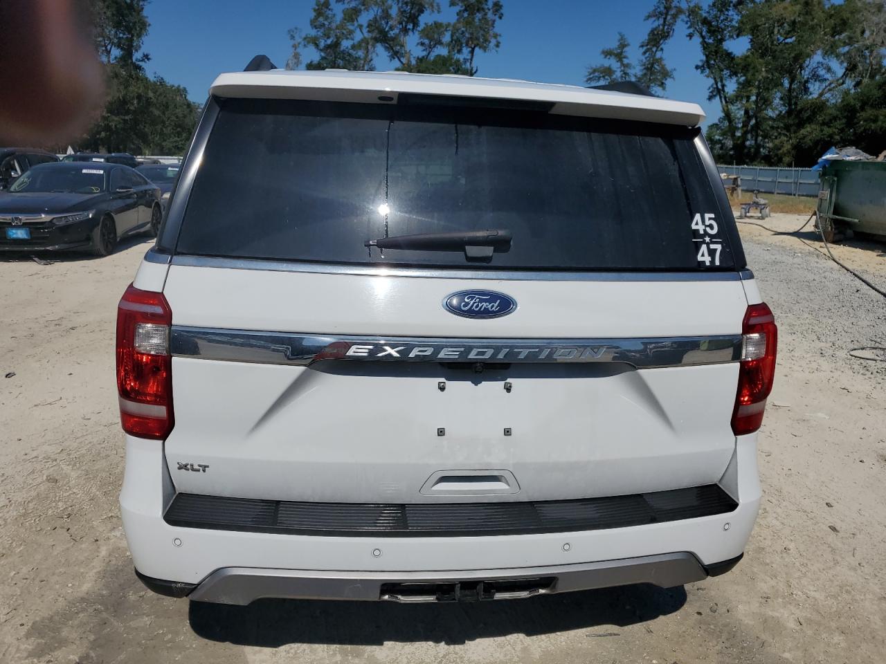 1FMJU1JT2KEA29394 2019 Ford Expedition Xlt