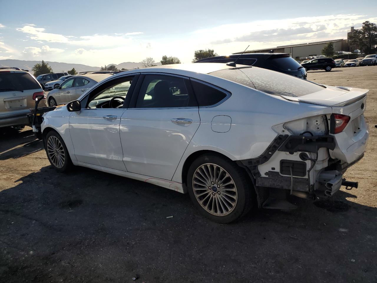 VIN 3FA6P0K94GR150677 2016 FORD FUSION no.2