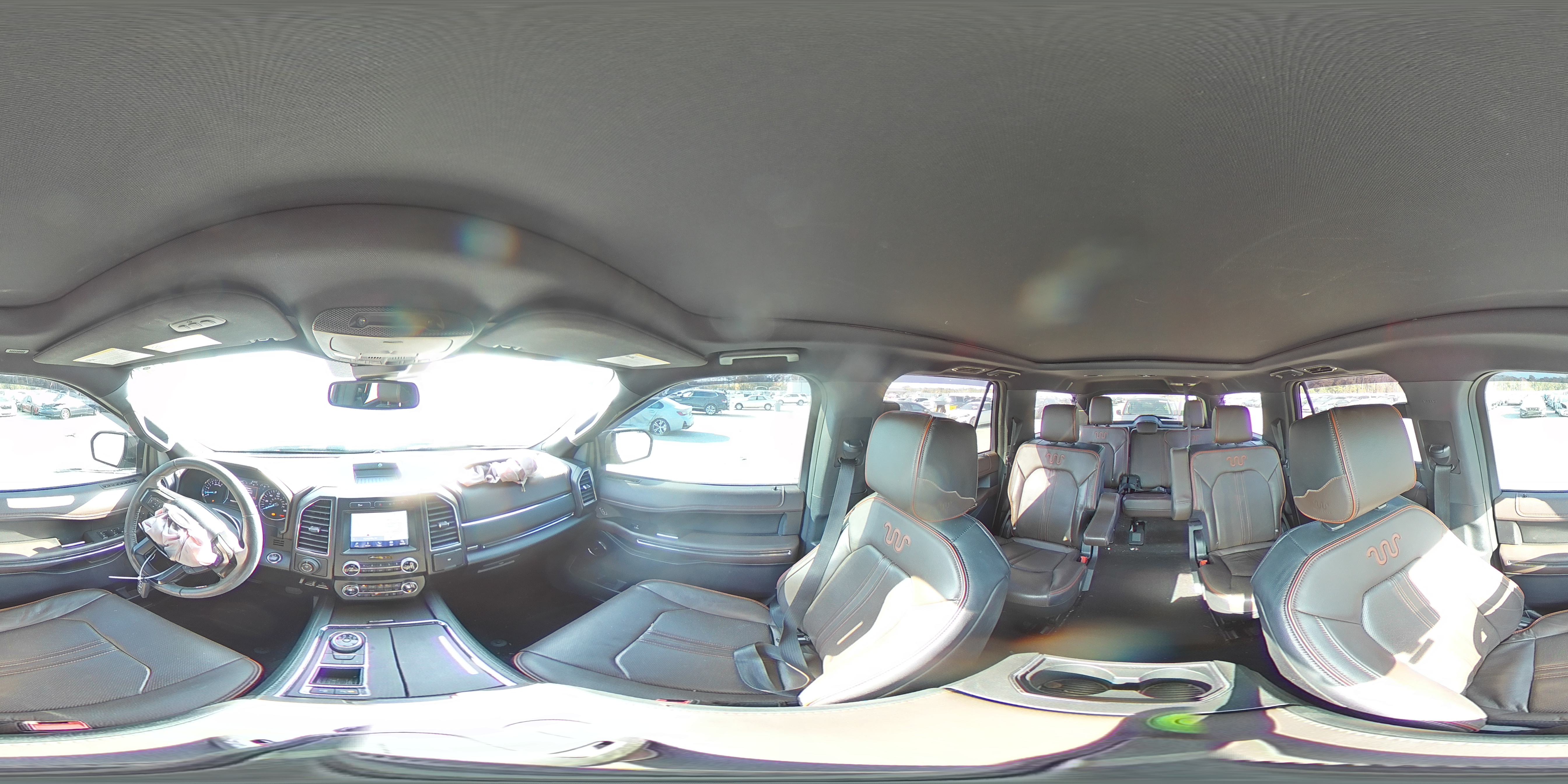 2020 Ford Expedition - Image 13