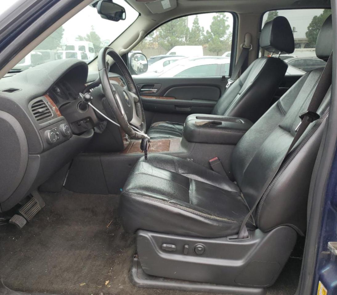 2007 Chevrolet Tahoe - Image 7