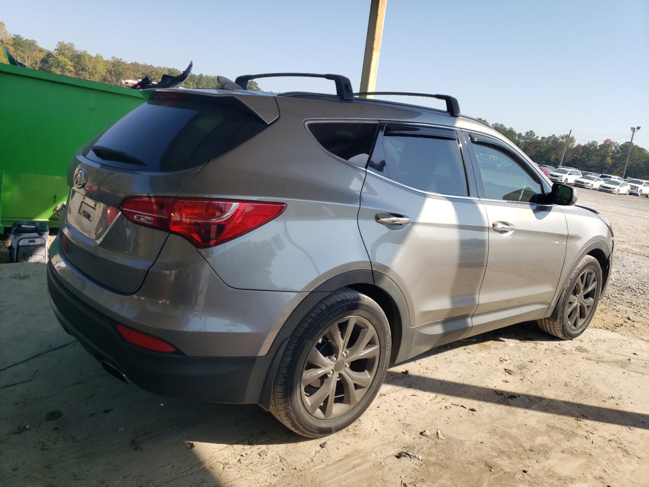 2015 Hyundai Santa Fe - Image 3