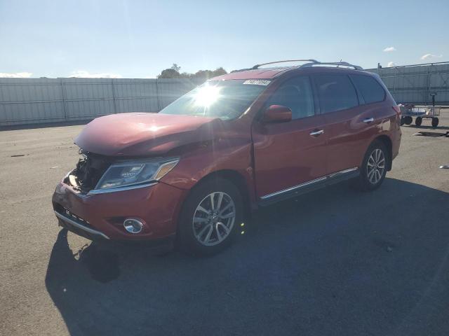 2015 Nissan Pathfinder S