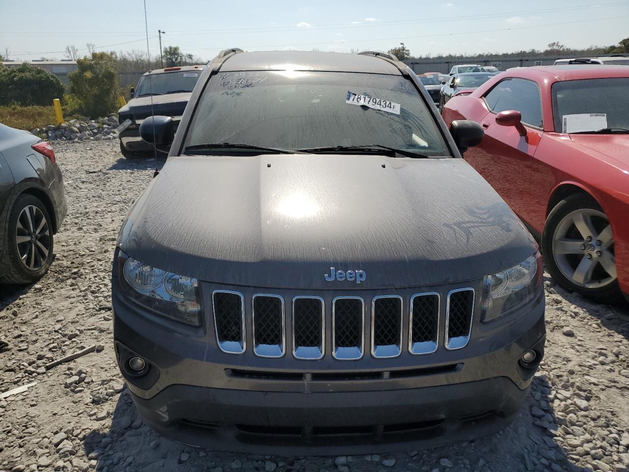 2017 Jeep Compass - Image 5